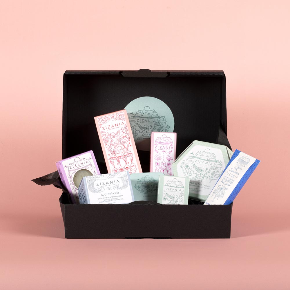 ZiZAN!A Cosmetics / Zizania Gift Boxes